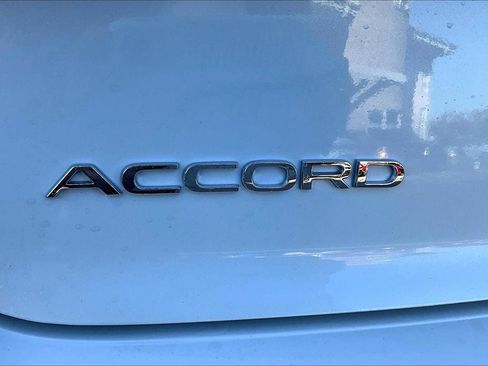 New 2025 Honda Accord SE image 8