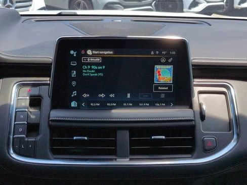 Used 2022 Chevrolet Tahoe Premier RWD image 18