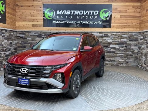 Used 2025 Hyundai Tucson Blue AWD/4WD image 7