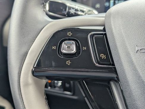 New 2026 Lincoln Corsair Premiere image 22