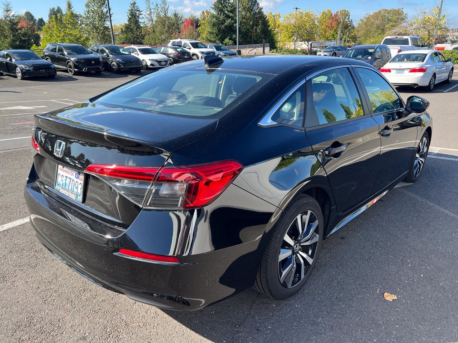 Used 2024 Honda Civic EX image 4