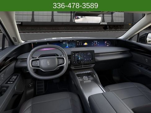 New 2026 Lincoln Nautilus Premier AWD/4WD image 9