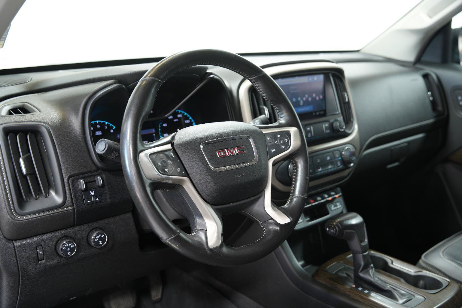 Used 2019 GMC Canyon Denali AWD/4WD image 25