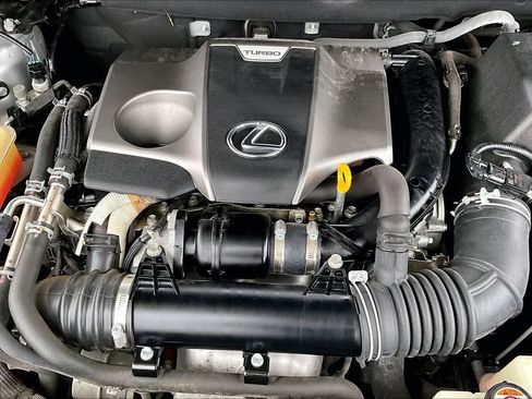 Used 2019 Lexus NX 300 image 33