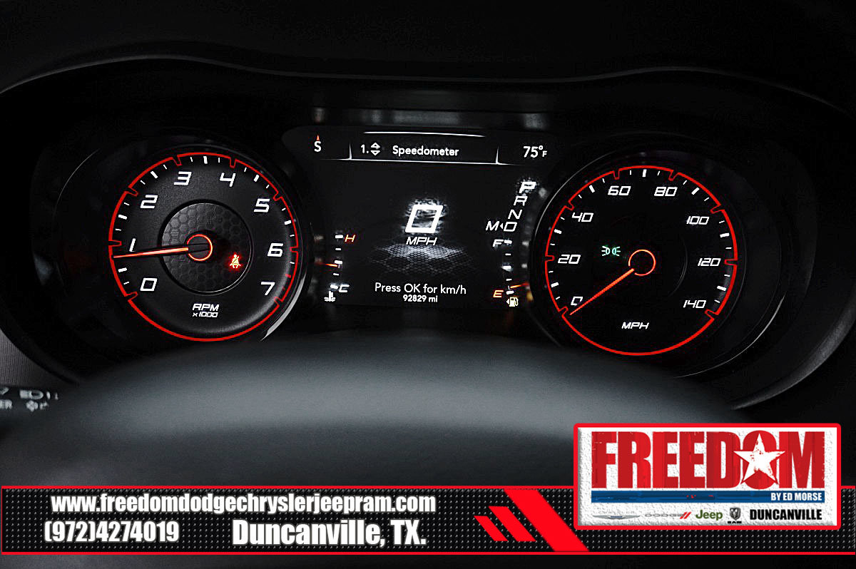Used 2023 Dodge Charger SXT w/ Blacktop Package RWD image 18