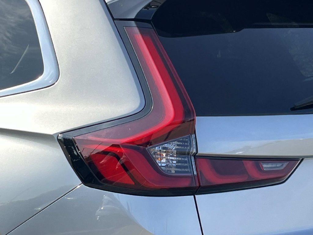 Used 2025 Honda CR-V Sport Touring image 10