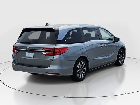 Used 2023 Honda Odyssey EX-L image 5