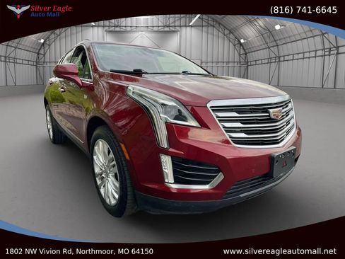 Used 2017 Cadillac XT5 Premium Luxury w/ LPO, Wheel Lock Package image 4