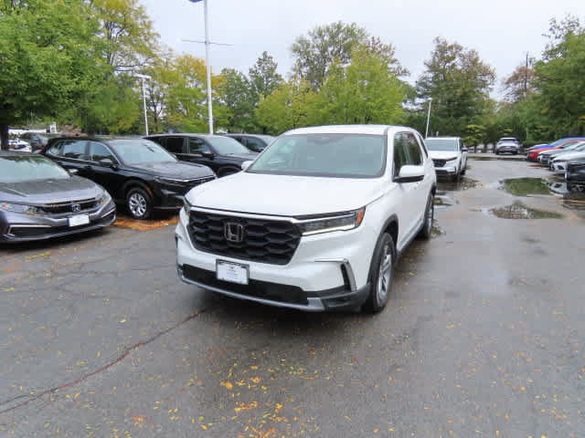 Certified 2025 Honda Pilot EX-L image 1
