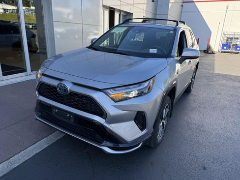 Used 2024 Toyota RAV4 SE w/ Weather & Moonroof Package AWD/4WD image 1