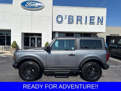 Used 2024 Ford Bronco Black Diamond AWD/4WD image 2