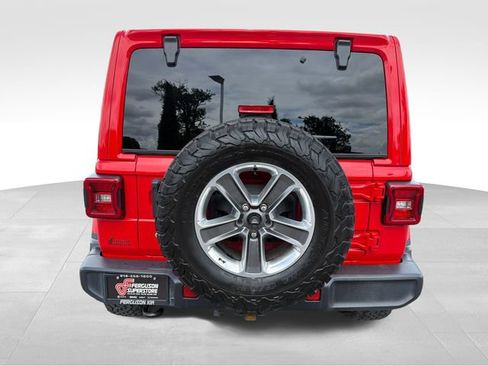 Used 2020 Jeep Wrangler Unlimited Sahara AWD/4WD image 6