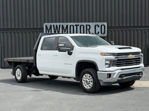 Used 2024 Chevrolet Silverado 2500 LT w/ Convenience Package image 1