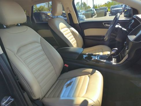 Used 2016 Ford Edge SEL w/ Equipment Group 201A FWD image 15