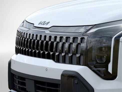 New 2026 Kia Sportage X-Line image 12