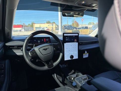New 2025 Ford Mustang Mach-E Premium image 21