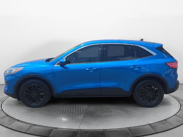 Used 2021 Ford Escape SE FWD image 2
