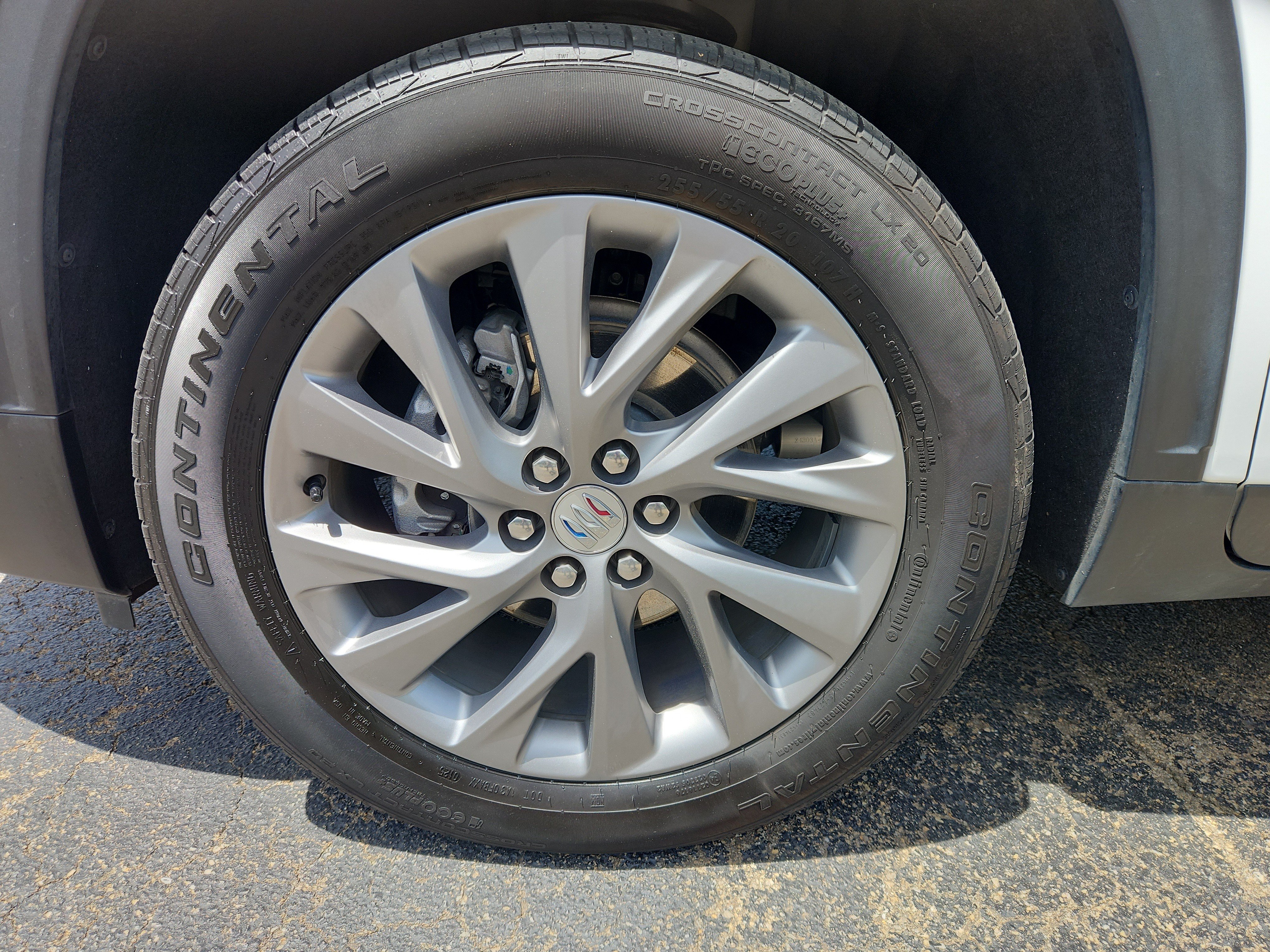 Used 2025 Buick Enclave Preferred FWD image 55