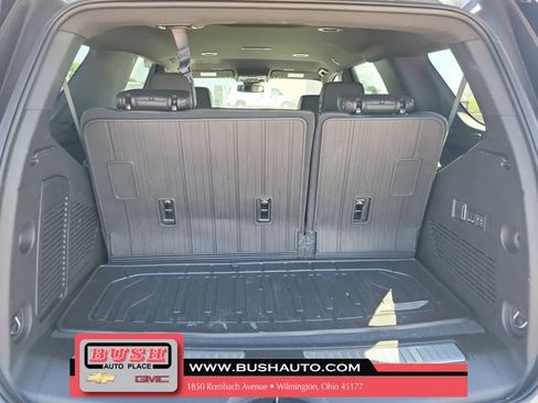 New 2026 GMC Yukon Denali w/ LPO, Floor Liner Package AWD/4WD image 9