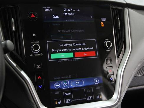 Used 2021 Subaru Outback Premium image 12