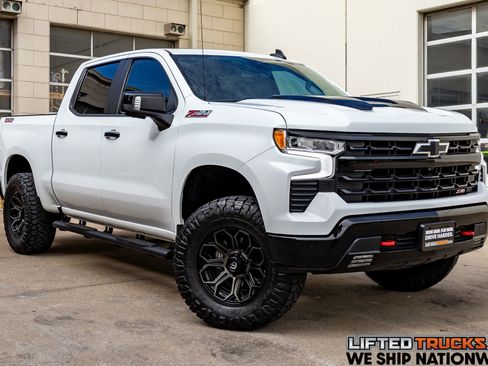 Used 2022 Chevrolet Silverado 1500 LT Trail Boss w/ LT Trail Boss Premium Package image 1