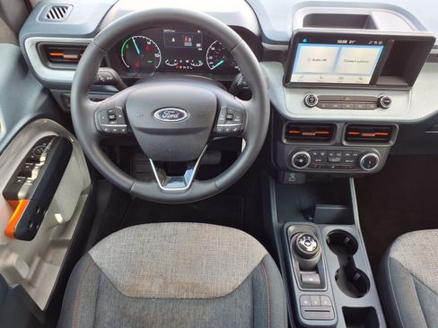 Used 2024 Ford Maverick XLT w/ XLT Luxury Package image 6