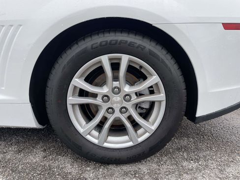 Used 2015 Chevrolet Camaro LS image 7