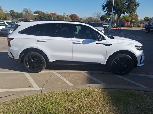 Used 2022 Kia Sorento SX image 7