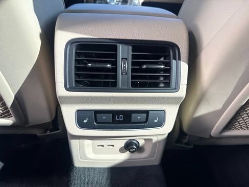 Used 2023 Audi Q5 2.0T Prestige AWD/4WD image 22