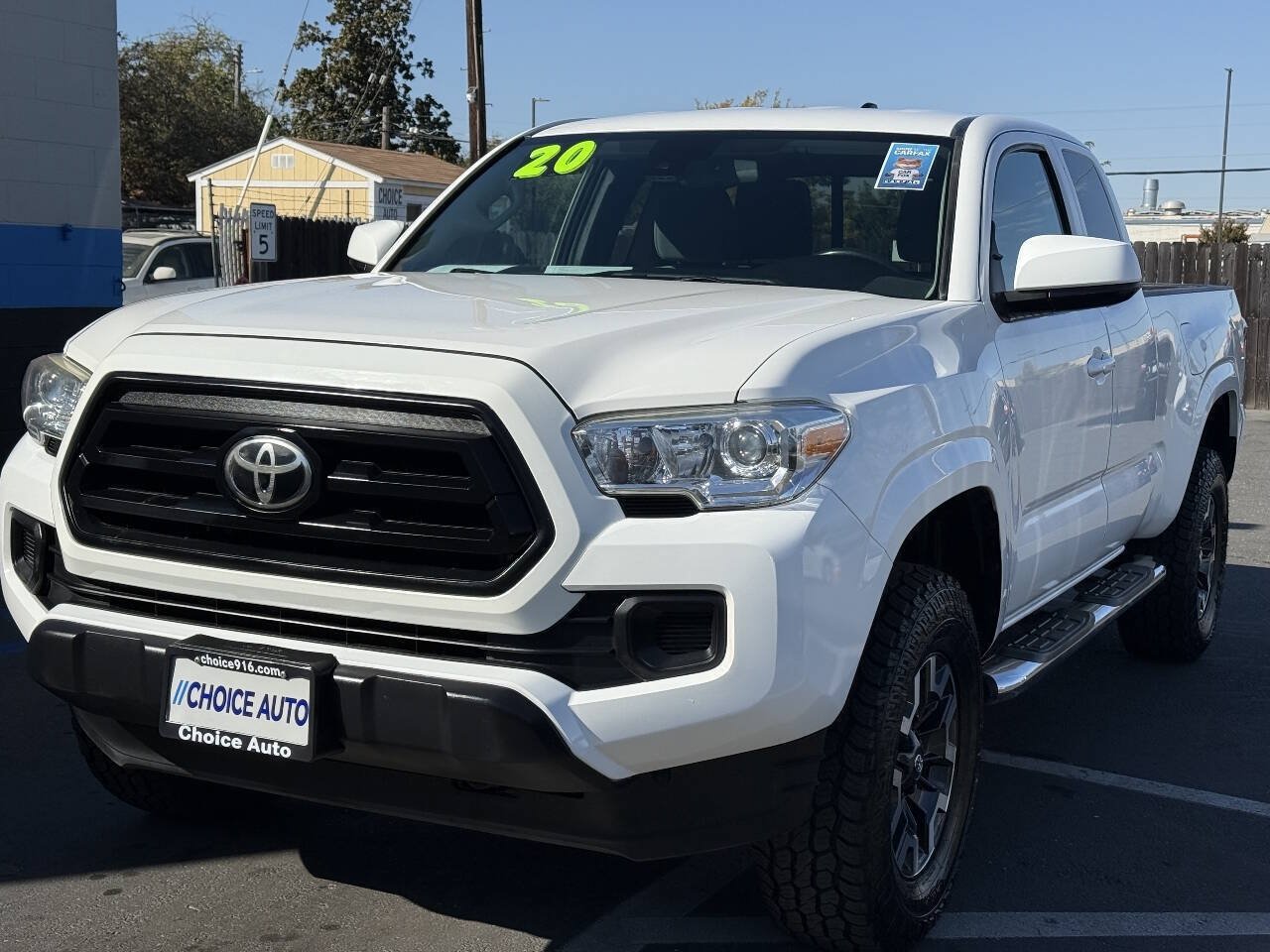 Used 2020 Toyota Tacoma SR w/ SR Convenience Package RWD image 23
