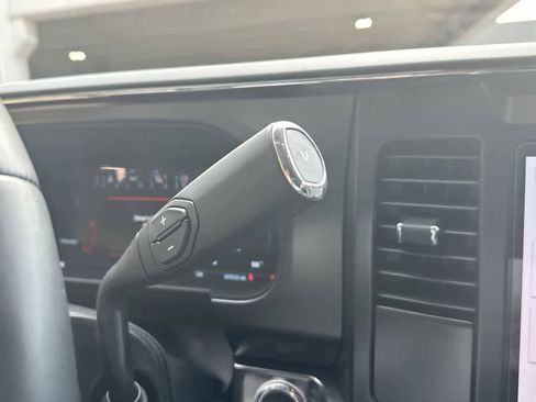 Used 2024 Ford F250 Lariat w/ Black Appearance Package image 54