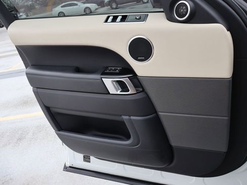 Used 2021 Land Rover Range Rover Sport HSE Silver Edition image 35