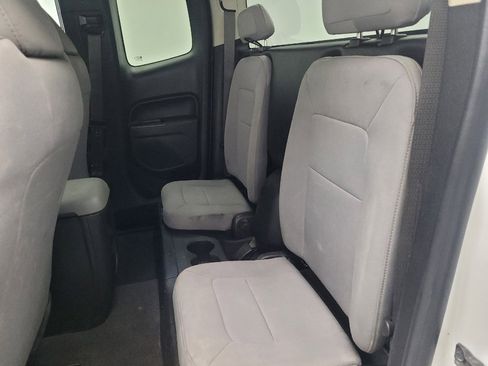 Used 2020 Chevrolet Colorado W/T w/ WT Convenience Package RWD image 18