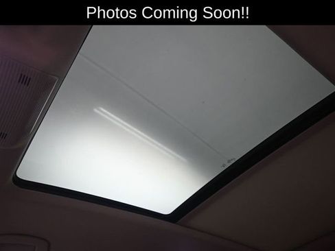 Used 2025 Volkswagen Atlas SEL image 17