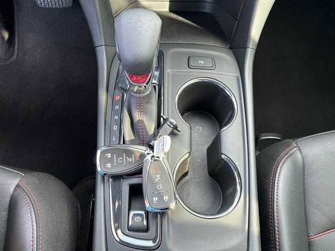 Certified 2024 Chevrolet Equinox RS w/ RS Leather Package image 16