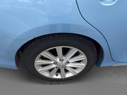Used 2012 Toyota Camry XLE FWD image 24