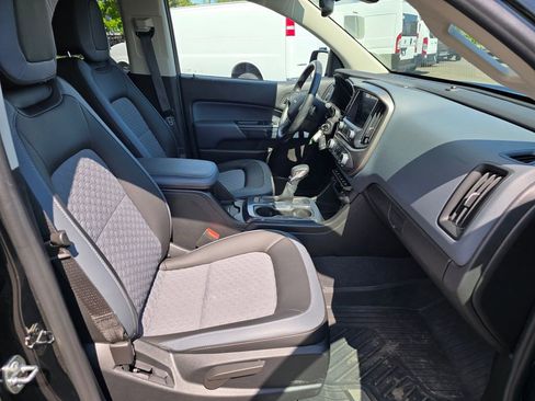 Used 2022 Chevrolet Colorado Z71 RWD image 11
