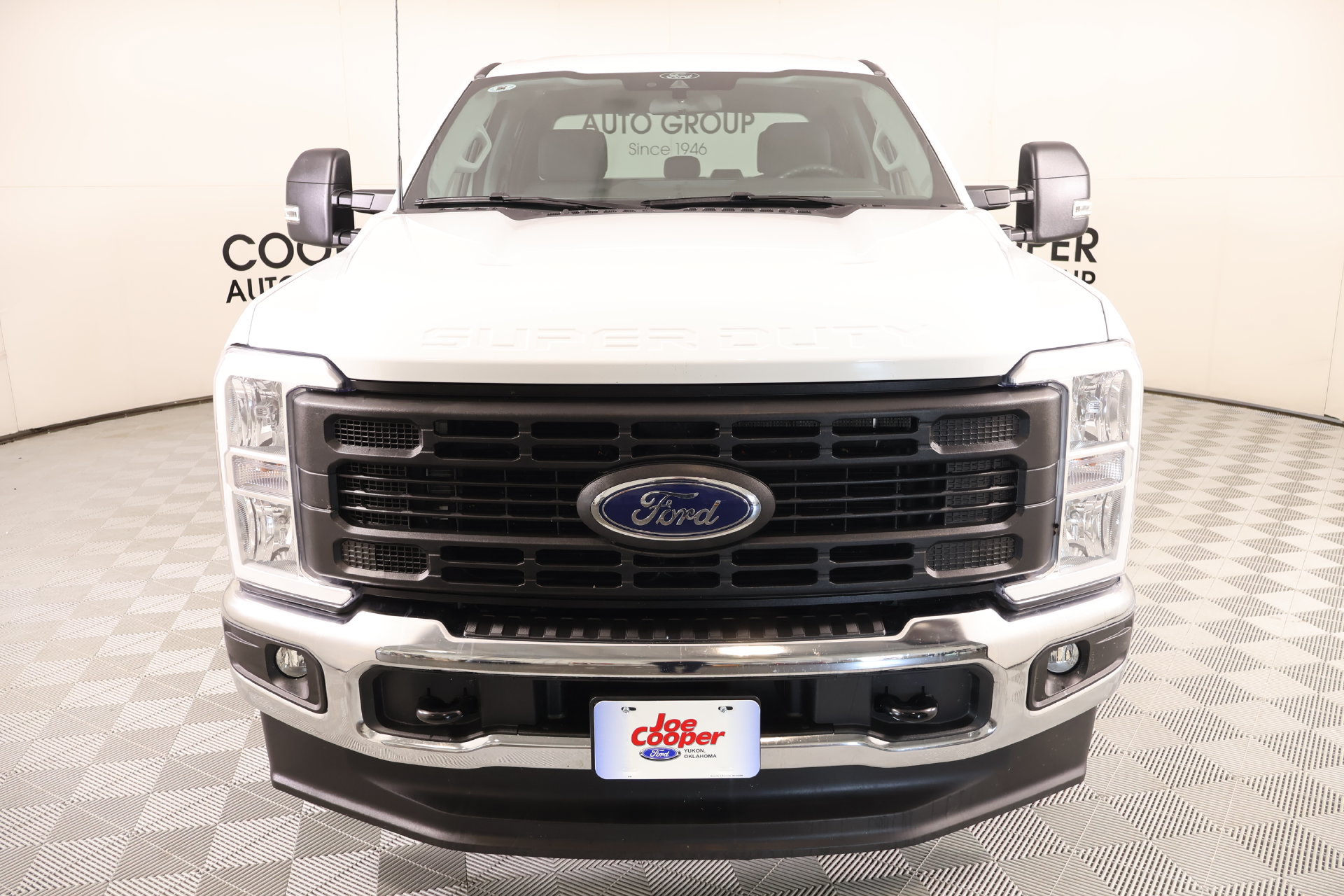 Used 2025 Ford F350 XL w/ FX4 Off-Road Package AWD/4WD image 8