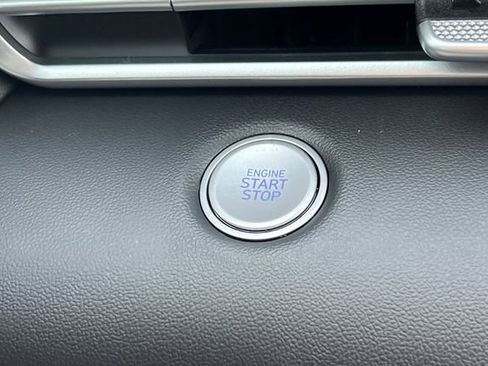 New 2026 Hyundai Elantra Hybrid FWD image 20