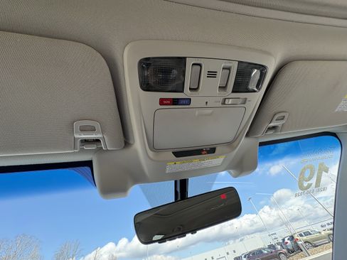 Used 2019 Subaru Outback 2.5i Limited image 25