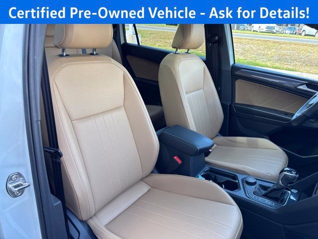 Used 2023 Volkswagen Tiguan SE R-Line AWD/4WD image 23