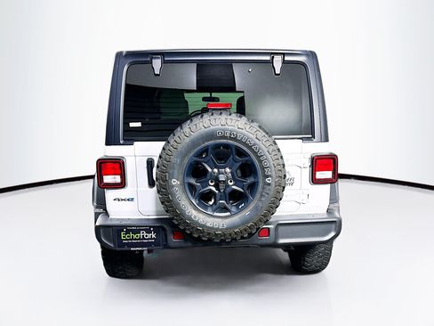 Used 2023 Jeep Wrangler Unlimited w/ Convenience Group AWD/4WD image 7