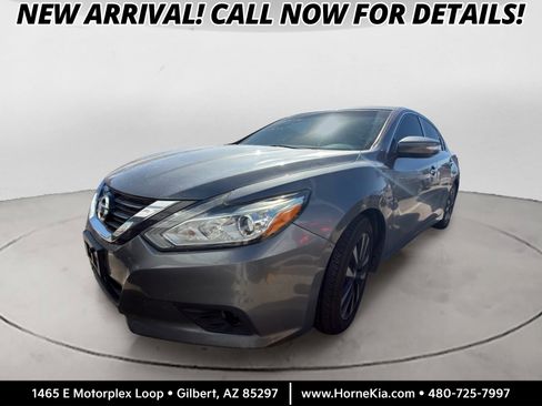 Used 2018 Nissan Altima 2.5 SL FWD image 1