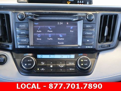Used 2018 Toyota RAV4 XLE image 17
