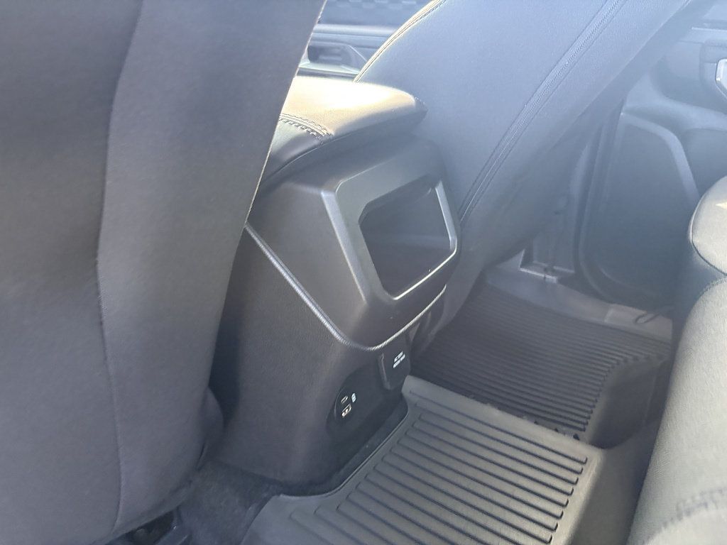 Used 2025 Ford Ranger XLT w/ Equipment Group 301A High AWD/4WD image 17