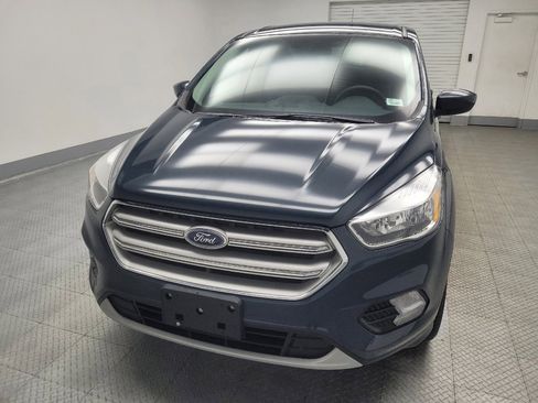 Used 2019 Ford Escape SE image 15