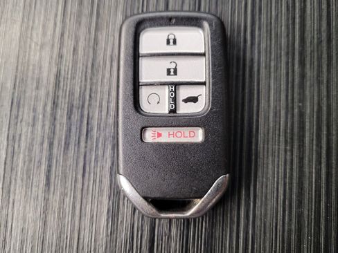 Used 2018 Honda Pilot Elite image 32