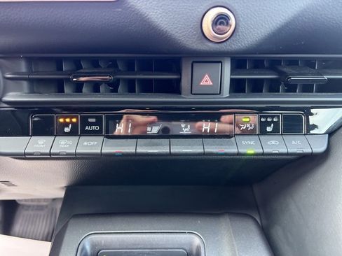 Used 2023 Toyota Crown XLE image 22