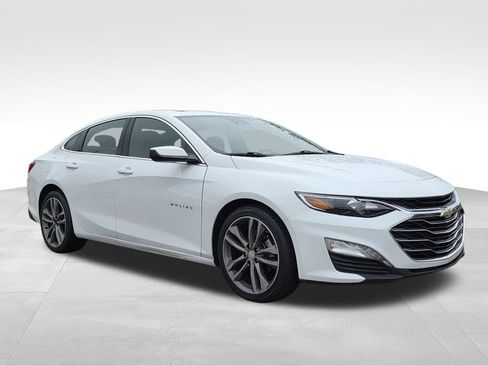 Used 2023 Chevrolet Malibu LT w/ Driver Confidence Package FWD image 4