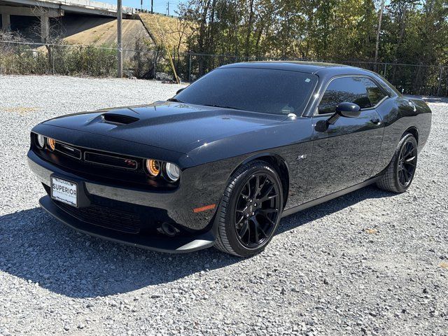 Used 2023 Dodge Challenger R/T RWD image 8
